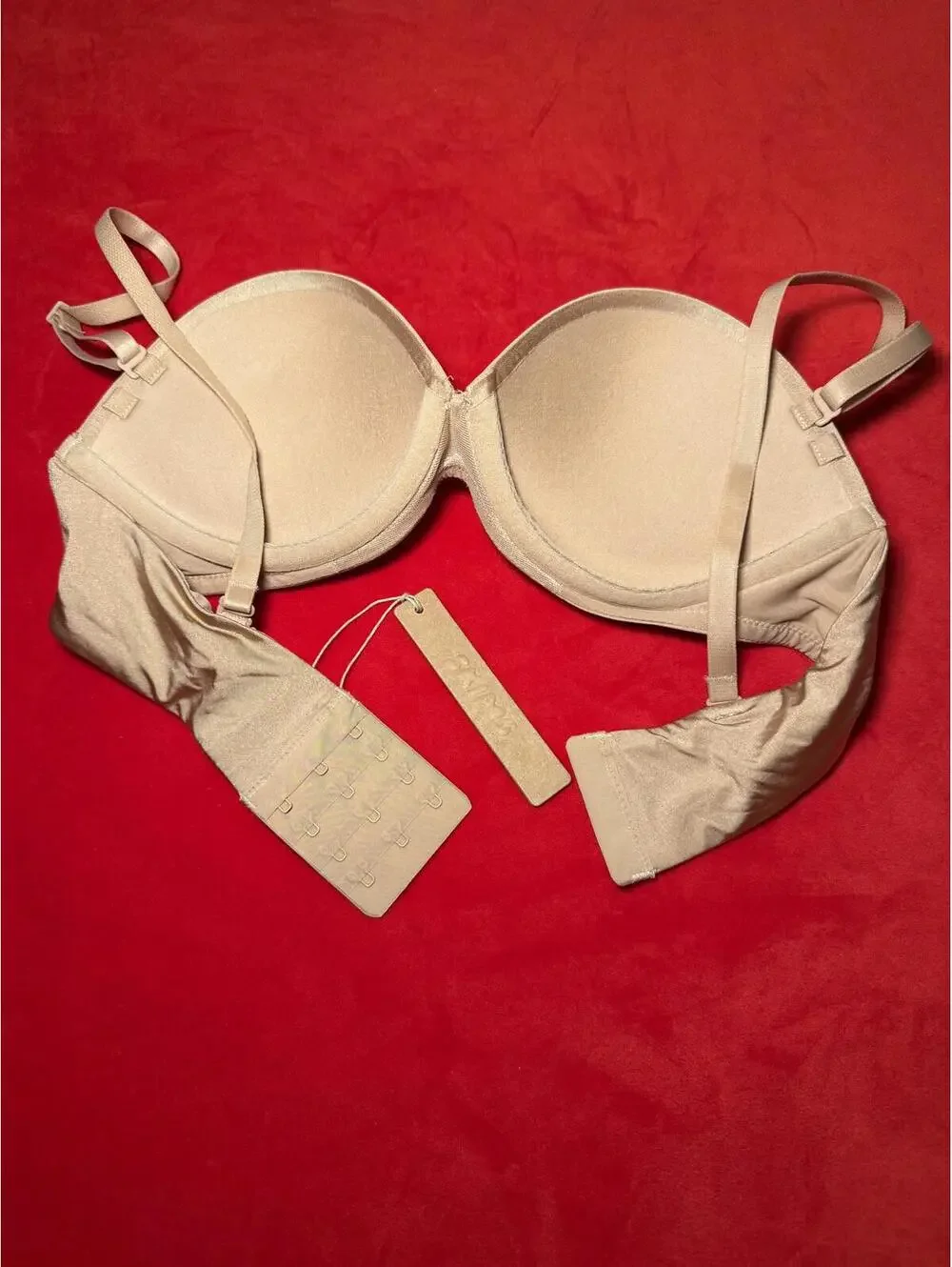 Skims Ultimate Push Up Strapless Bra Color Clay Size 34B - Picture 2 of 3